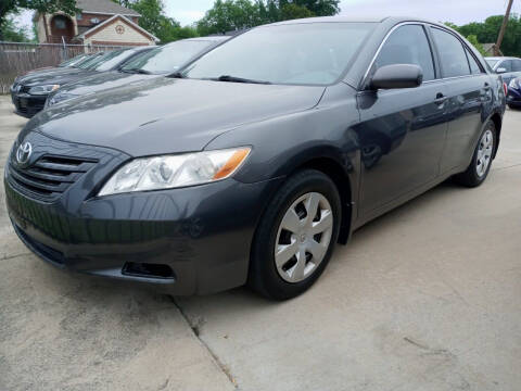 2009 Toyota Camry for sale at Auto Haus Imports in Grand Prairie TX