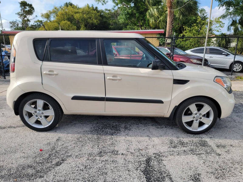 2011 Kia Soul !