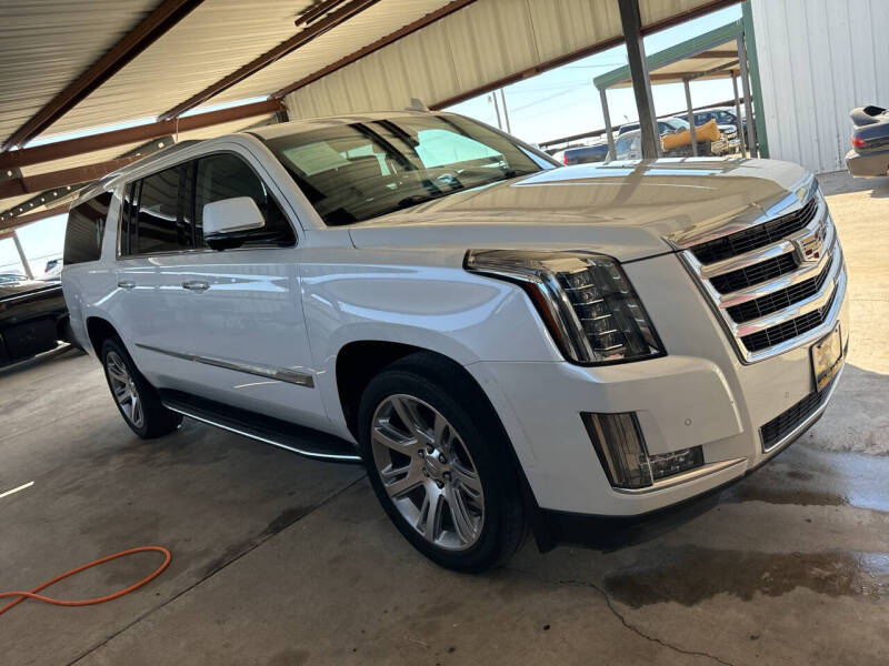 2016 Cadillac Escalade ESV for sale at REVELES AUTO SALES LLC in Amarillo TX