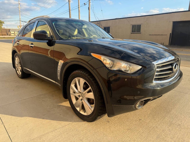2012 Infiniti FX35