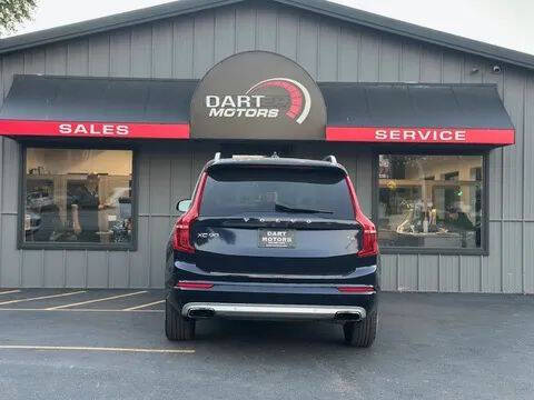 2017 Volvo XC90 T6 Momentum