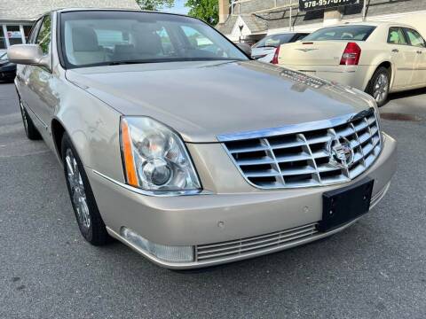 2009 Cadillac DTS for sale at Dracut's Car Connection in Methuen MA