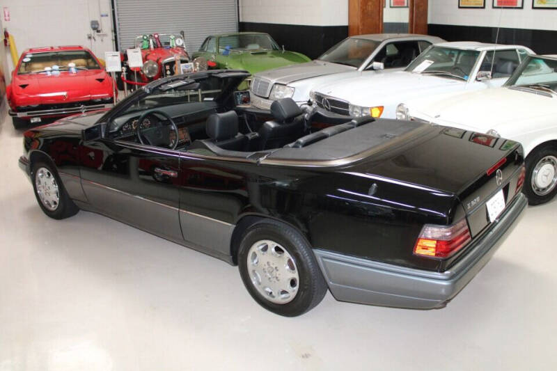 1994 Mercedes-Benz E-Class