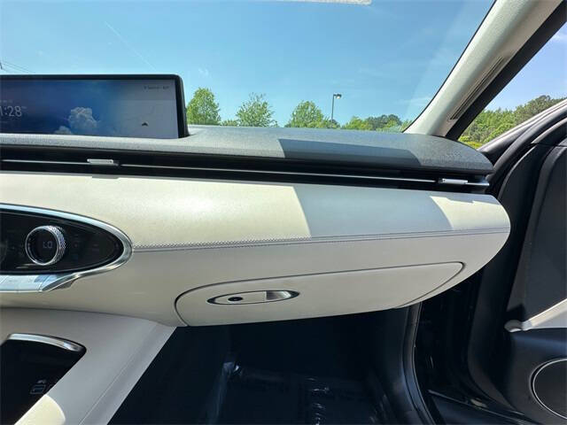 2024 Genesis GV70 2.5T Standard