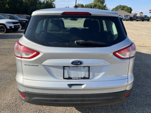 2016 Ford Escape S