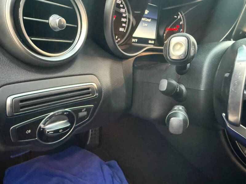 2016 Mercedes-Benz C-Class