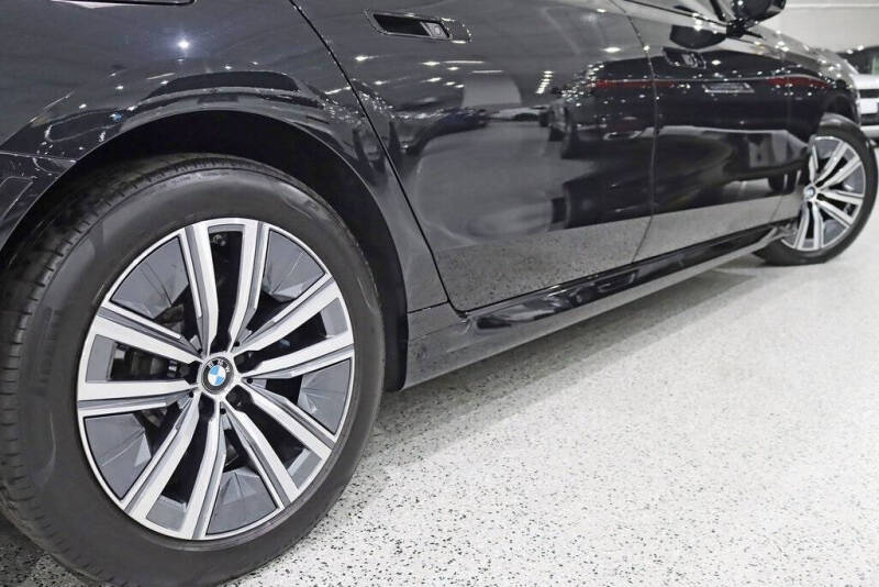 2023 BMW 7 Series 760i xDrive