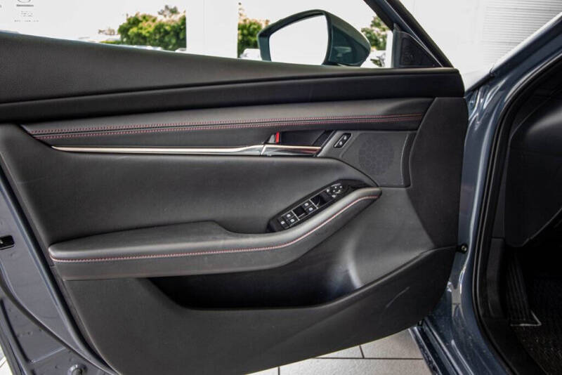 2024 Mazda Mazda3 Hatchback 2.5 S Carbon Edition