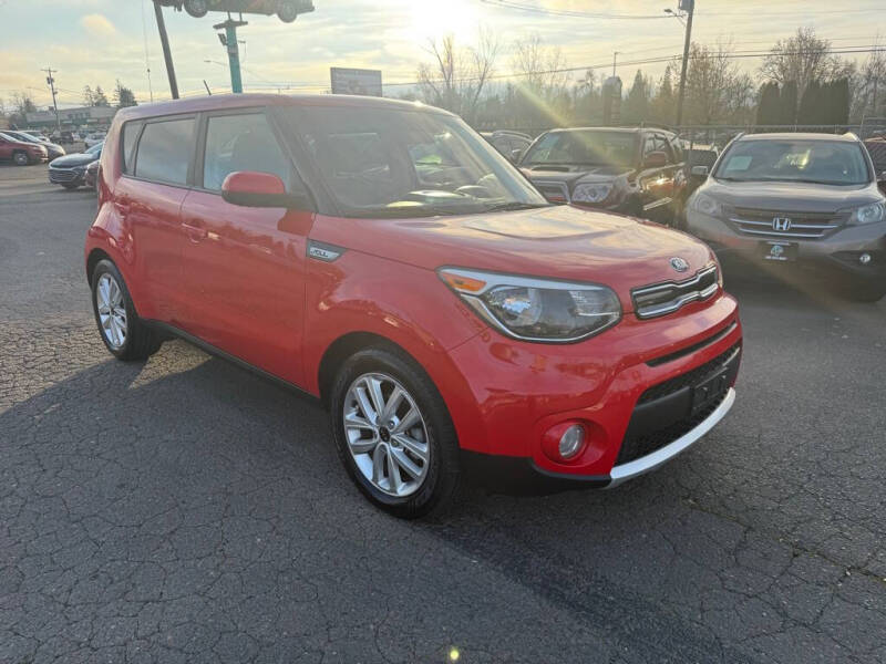 2018 Kia Soul +