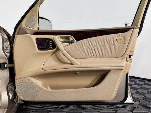 2001 Mercedes-Benz E-Class E 320 4MATIC
