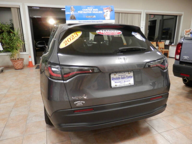 2023 Honda HR-V LX