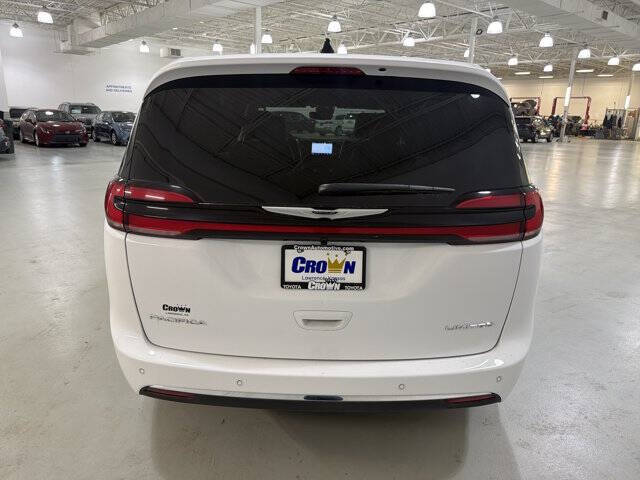 2026 Chrysler Pacifica Limited