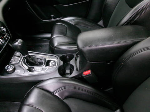 2019 Jeep Cherokee Altitude