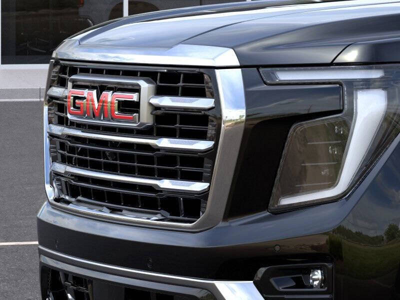2025 GMC Yukon Elevation
