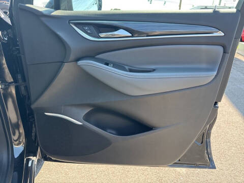 2021 Buick Enclave Essence