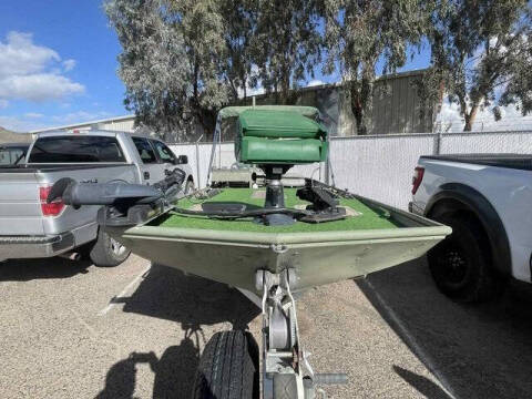 1999 Lowe Boats BOAT