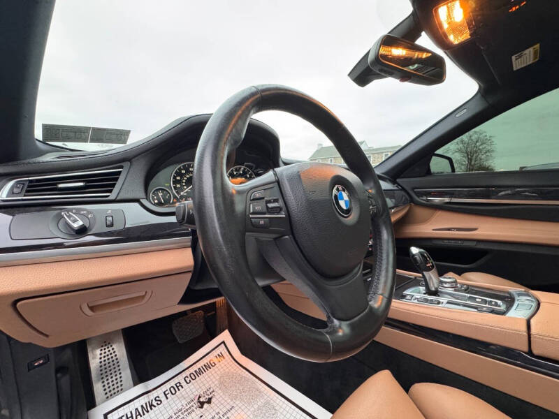 2011 BMW 7 Series 740i