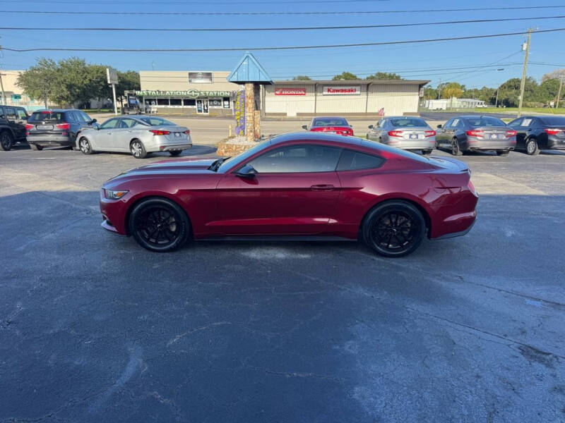 2017 Ford Mustang EcoBoost Premium