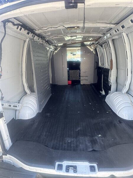 2017 Chevrolet Express 2500