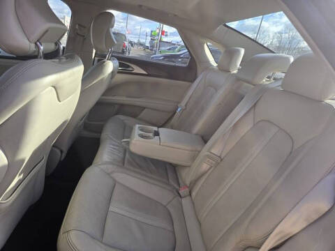 2017 Lincoln MKZ Reserve