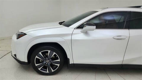 2023 Lexus UX 250h Premium