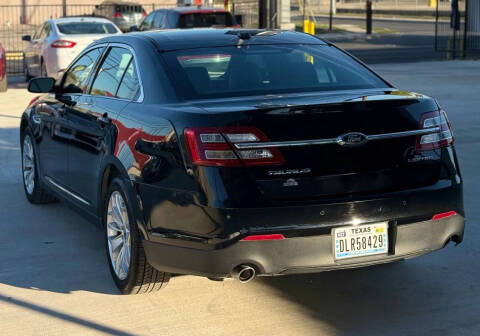 2019 Ford Taurus Limited