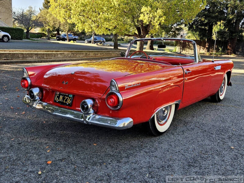 1955 Ford Thunderbird