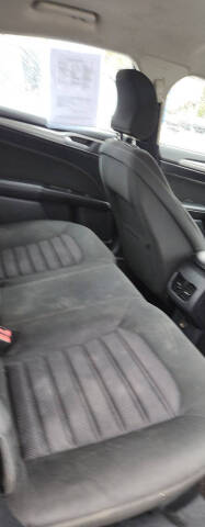 2017 Ford Fusion Hybrid SE