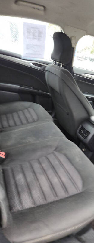 2017 Ford Fusion Hybrid SE