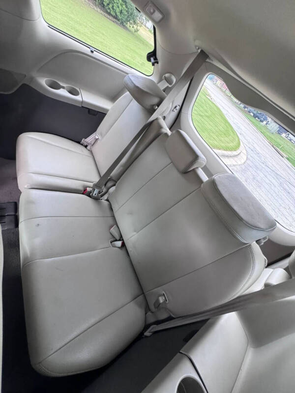 2014 Toyota Sienna
