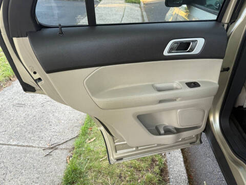 2011 Ford Explorer XLT