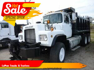 1989 Mack RD690S for sale at LaPine Trucks & Trailers in Richland MS