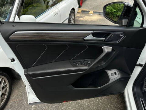 2022 Volkswagen Tiguan SEL R-Line 4Motion