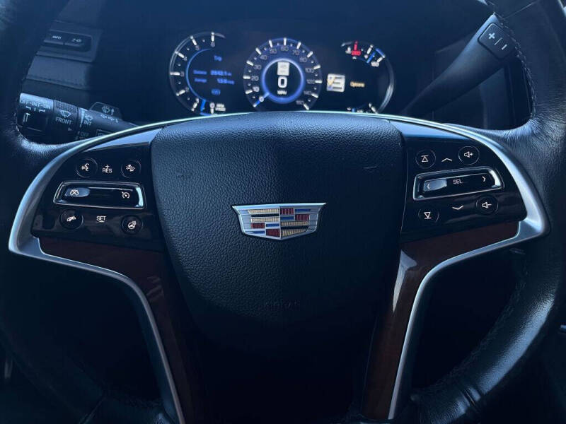 2019 Cadillac Escalade Luxury