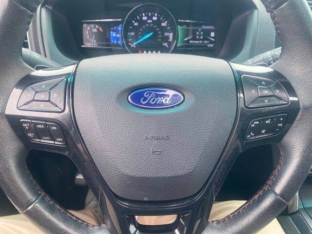2016 Ford Explorer Sport