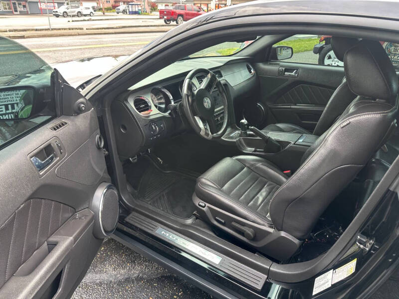 2012 Ford Mustang V6 Premium