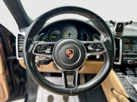 2016 Porsche Cayenne S E-Hybrid