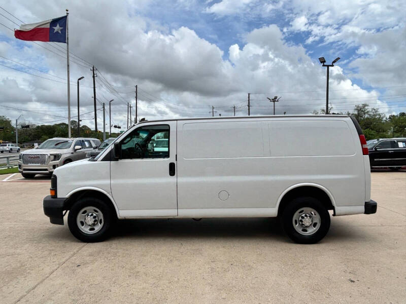 2017 Chevrolet Express 2500