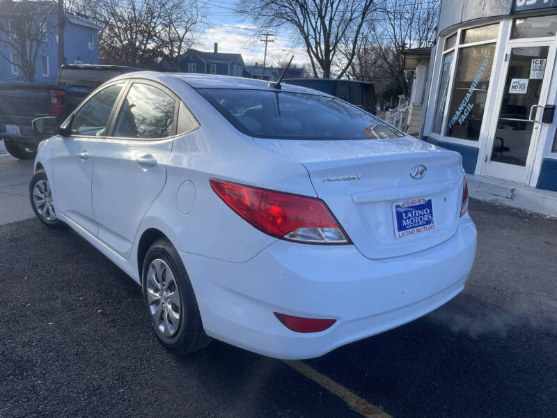 2017 Hyundai Accent SE