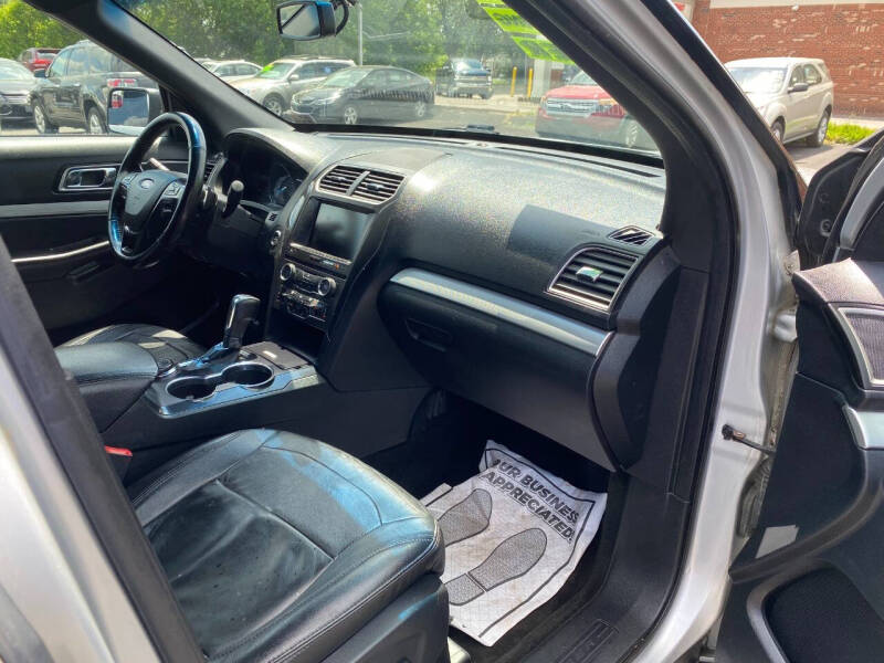 2016 Ford Explorer XLT