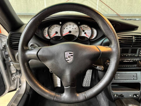 2000 Porsche 911 Carrera