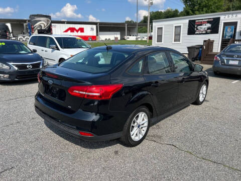 2017 Ford Focus SE