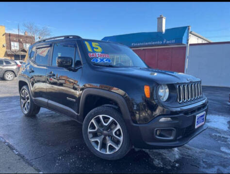 2015 Jeep Renegade for sale at Latino Motors in Aurora IL