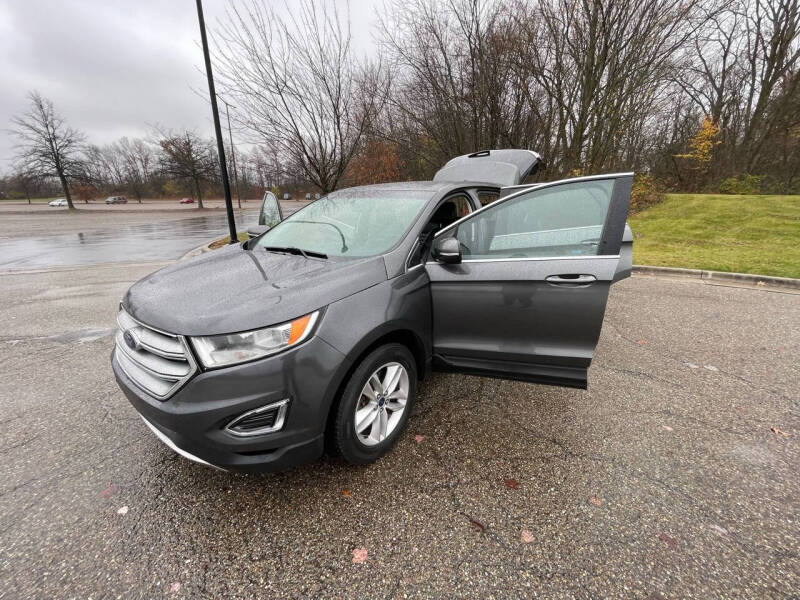 2016 Ford Edge SEL photo 10