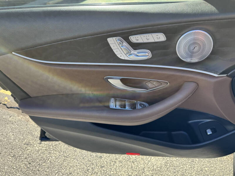 2017 Mercedes-Benz E-Class E 300 4MATIC