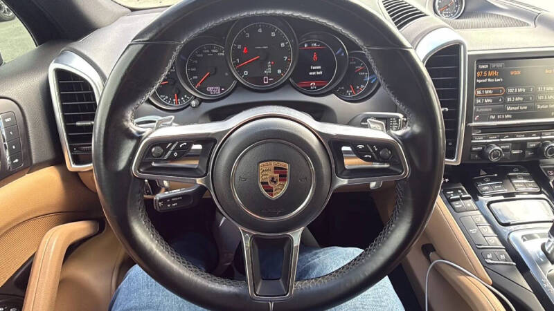 2016 Porsche Cayenne