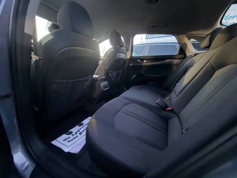 2021 Kia K5 LXS
