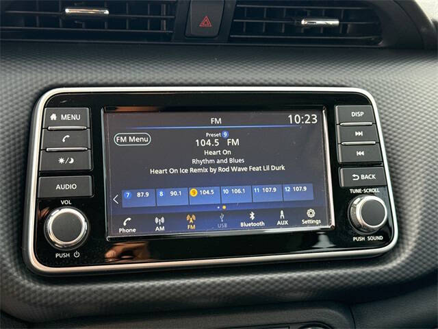 2025 Nissan Kicks Play S