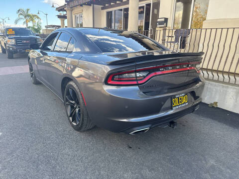 2018 Dodge Charger SXT