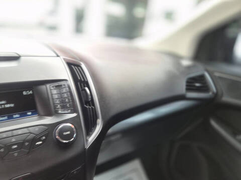 2018 Ford Edge SE